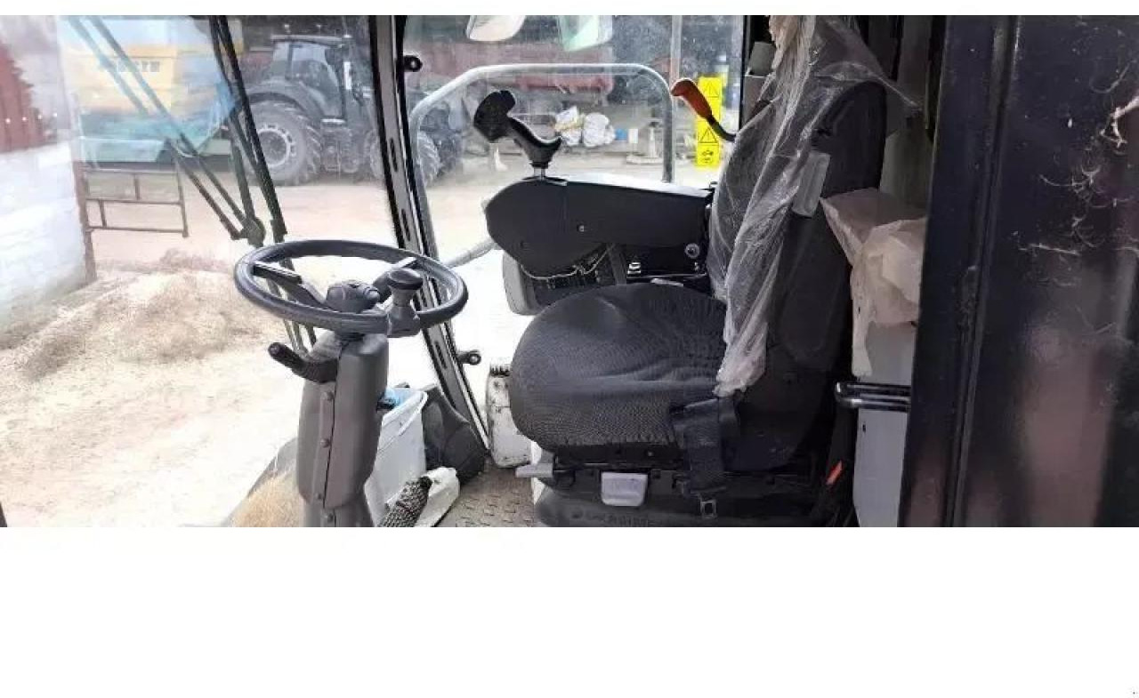 Deutz-Fahr c 9206 ts - Cosechadora de granos: foto 5 Deutz-Fahr c 9206 ts - Cosechadora de granos: foto 5