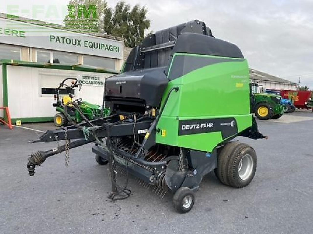Deutz-Fahr varimaster 685 - Empacadora de pacas cuadradas: foto 1 Deutz-Fahr varimaster 685 - Empacadora de pacas cuadradas: foto 1