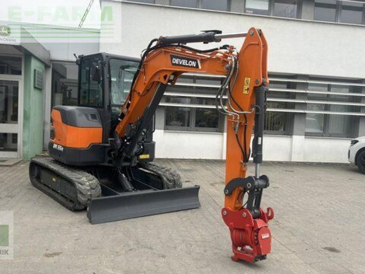 Doosan dx55r-7 - Miniexcavadora: foto 3 Doosan dx55r-7 - Miniexcavadora: foto 3