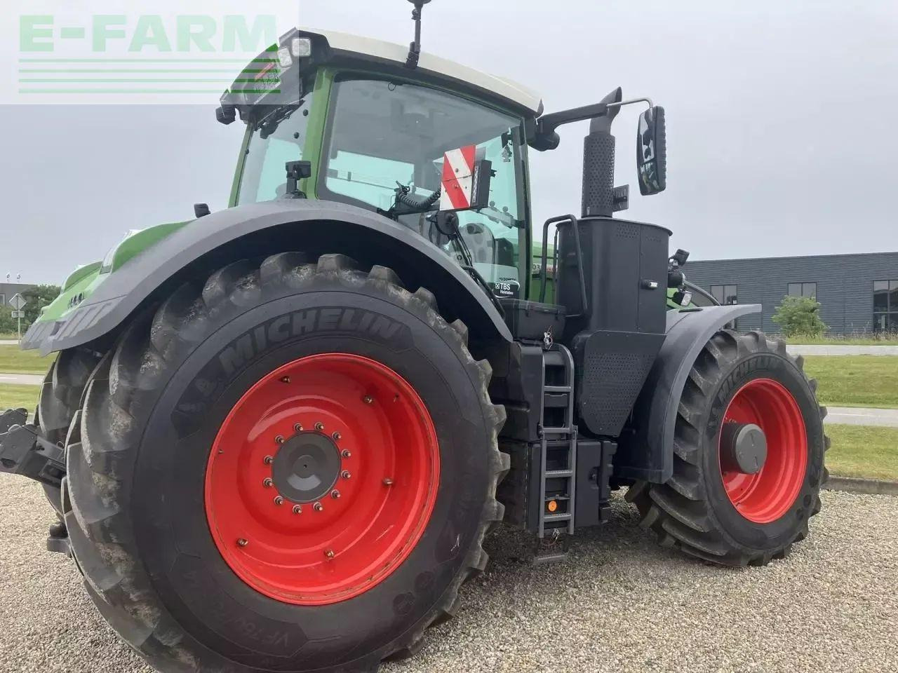 Fendt 1038 vario gen3 - Tractor: foto 5 Fendt 1038 vario gen3 - Tractor: foto 5