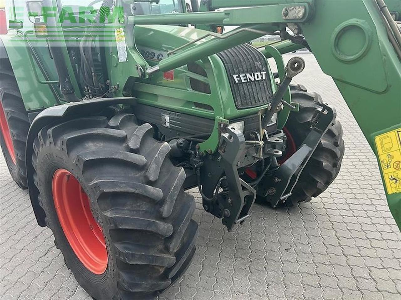 Fendt 309 c med fendt læsser - Tractor: foto 3 Fendt 309 c med fendt læsser - Tractor: foto 3