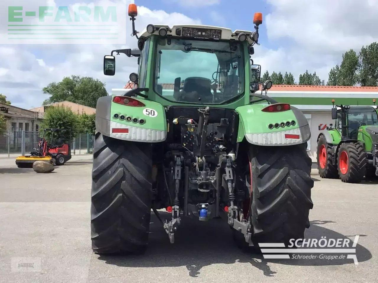 Fendt 718 vario scr profi Profi - Tractor: foto 4 Fendt 718 vario scr profi Profi - Tractor: foto 4