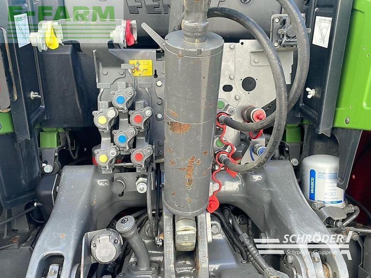 Fendt 720 vario s4 profi plus ProfiPlus - Tractor: foto 5 Fendt 720 vario s4 profi plus ProfiPlus - Tractor: foto 5