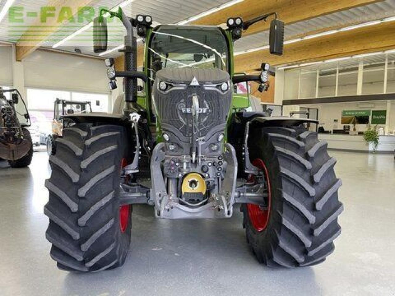 Fendt 724 gen7 profi plus setting2 - Tractor: foto 3 Fendt 724 gen7 profi plus setting2 - Tractor: foto 3