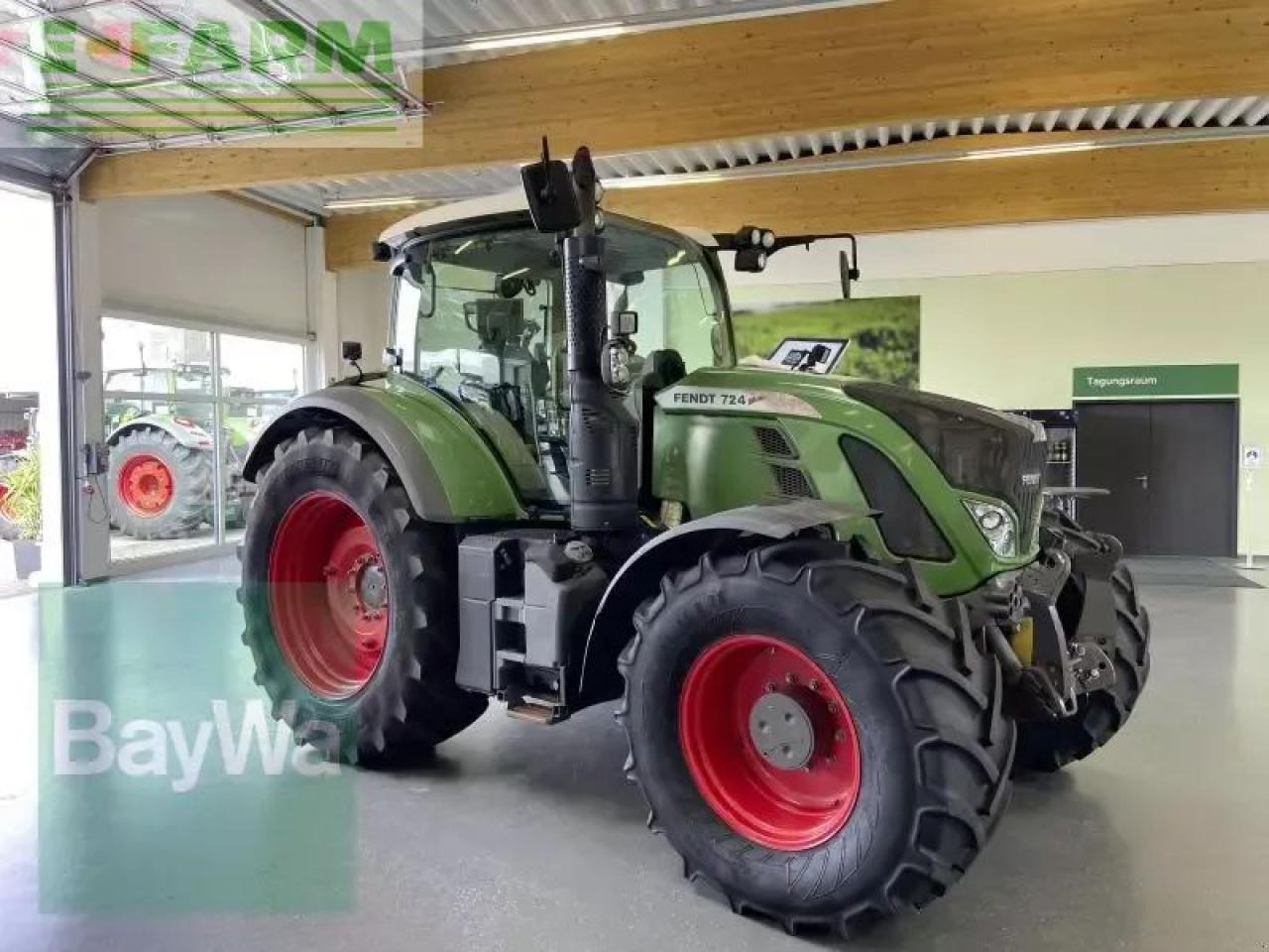 Fendt 724 s4 profi plus - Tractor: foto 1 Fendt 724 s4 profi plus - Tractor: foto 1