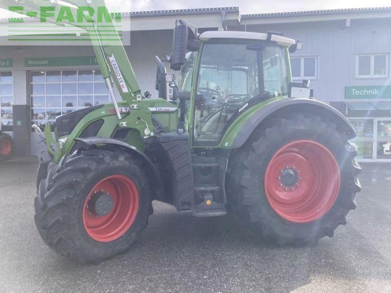 Fendt 724 vario gen6 profi plus - Tractor: foto 2 Fendt 724 vario gen6 profi plus - Tractor: foto 2