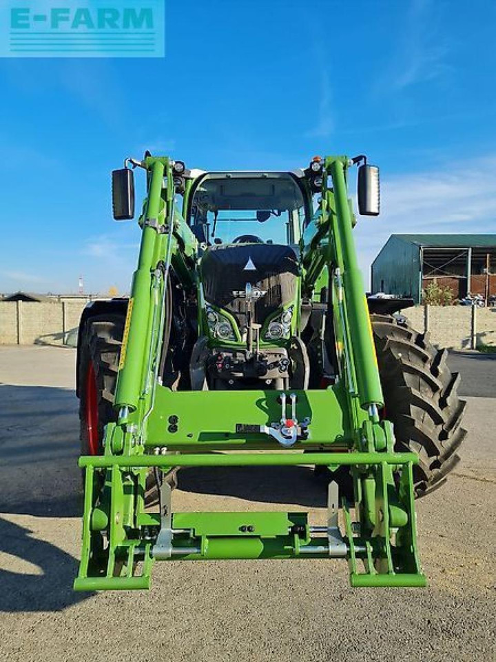 Fendt 724 vario profi+ - Tractor: foto 3 Fendt 724 vario profi+ - Tractor: foto 3