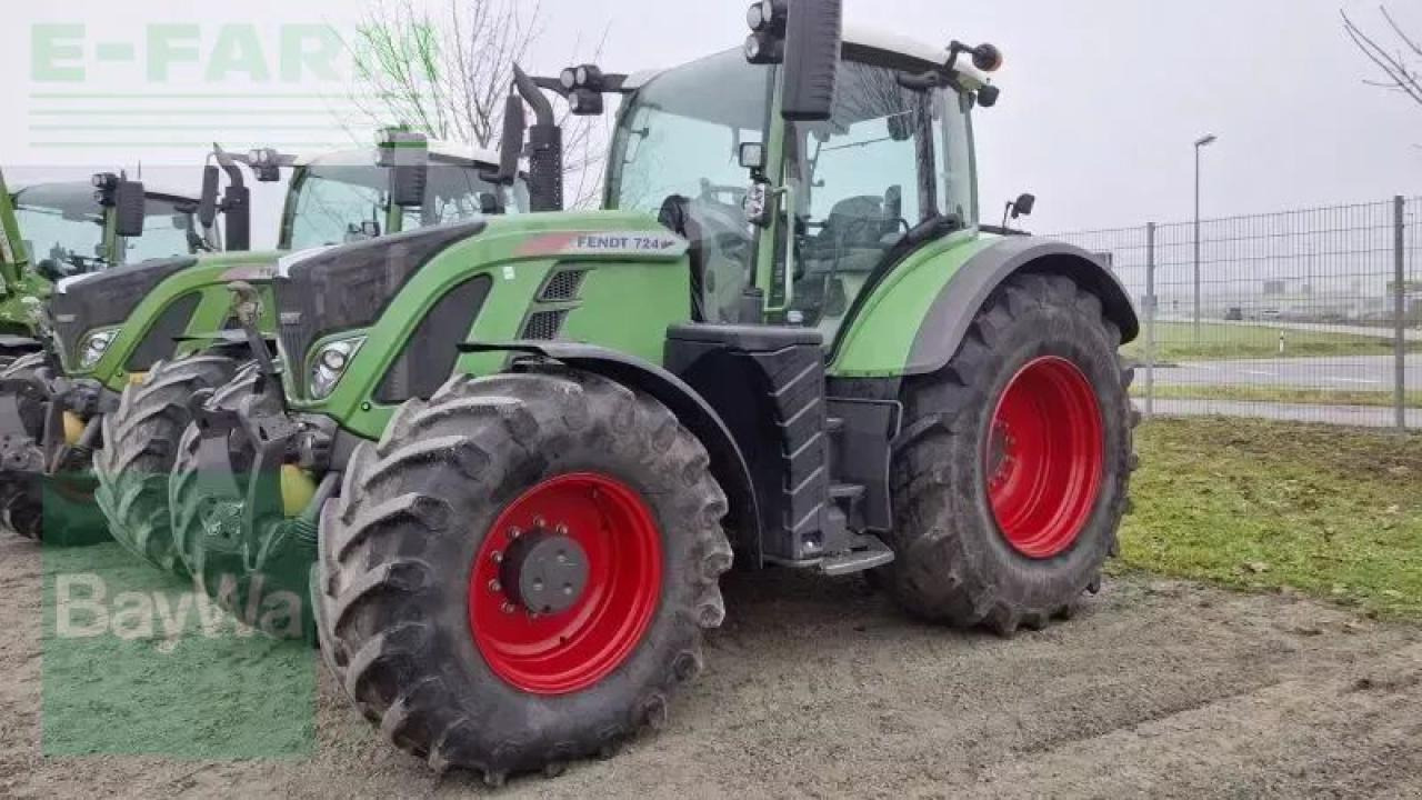 Fendt 724 vario s4 profi plus - Tractor: foto 1 Fendt 724 vario s4 profi plus - Tractor: foto 1