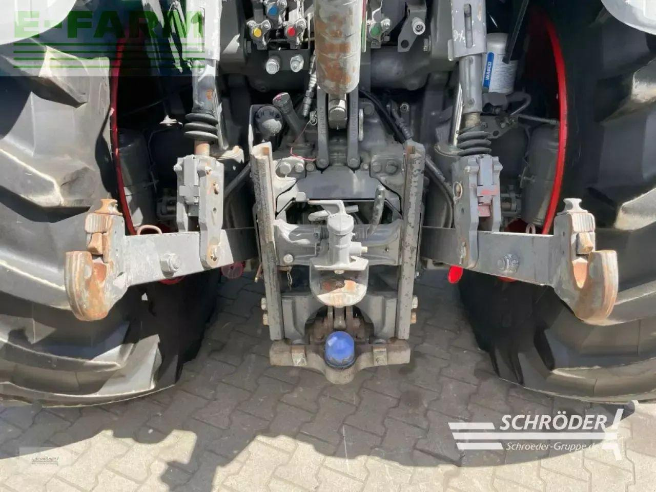 Fendt 724 vario s4 profi plus ProfiPlus - Tractor: foto 3 Fendt 724 vario s4 profi plus ProfiPlus - Tractor: foto 3
