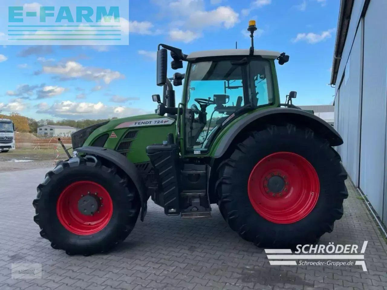 Fendt 724 vario s4 profi plus | rtk + vrc - Tractor: foto 4 Fendt 724 vario s4 profi plus | rtk + vrc - Tractor: foto 4