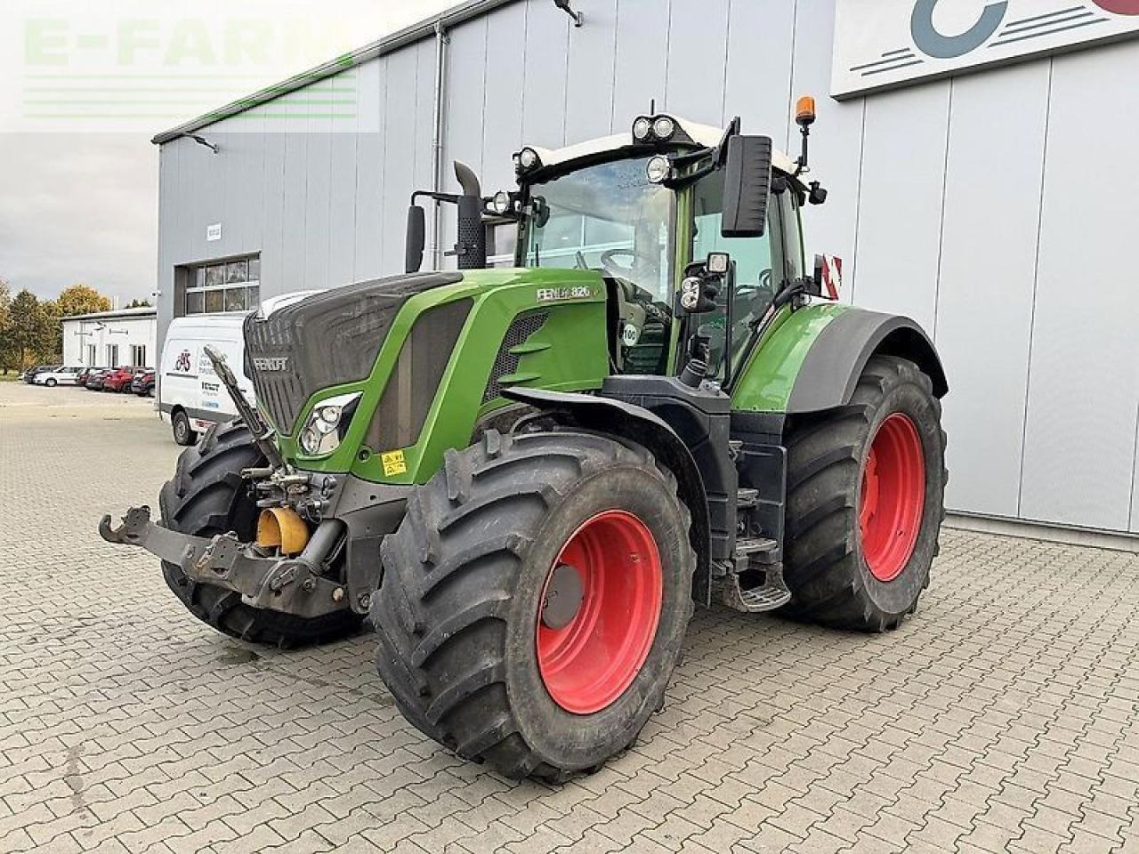 Fendt 826 profi+ - Tractor: foto 1 Fendt 826 profi+ - Tractor: foto 1