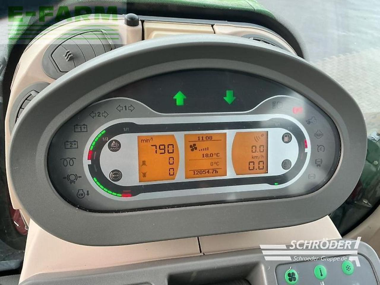 Fendt 828 s4 profi plus - Tractor: foto 3 Fendt 828 s4 profi plus - Tractor: foto 3