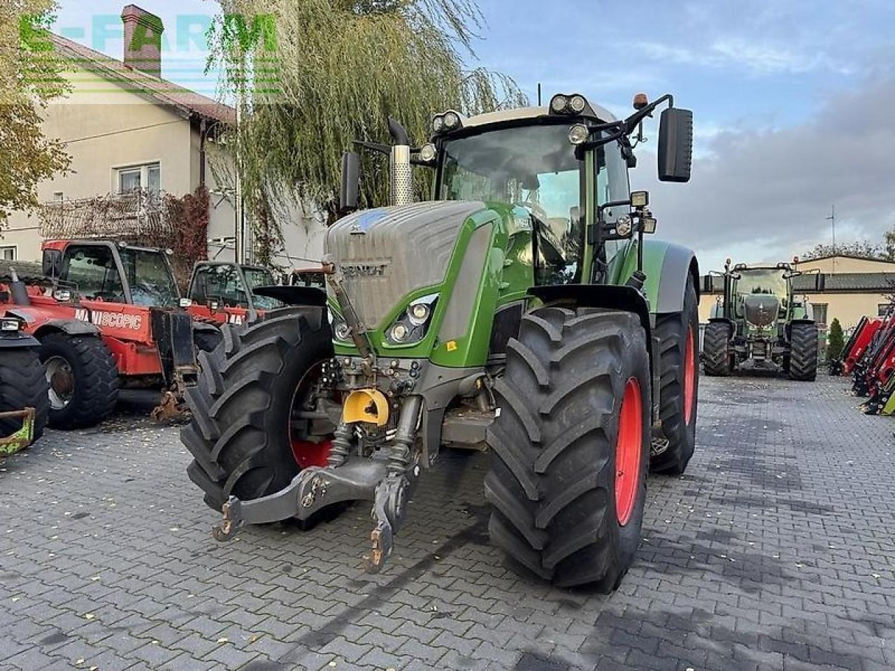 Fendt 828 vario profi+ plus nature green / wom / gps navi rtk trimble / tms - Tractor: foto 2 Fendt 828 vario profi+ plus nature green / wom / gps navi rtk trimble / tms - Tractor: foto 2