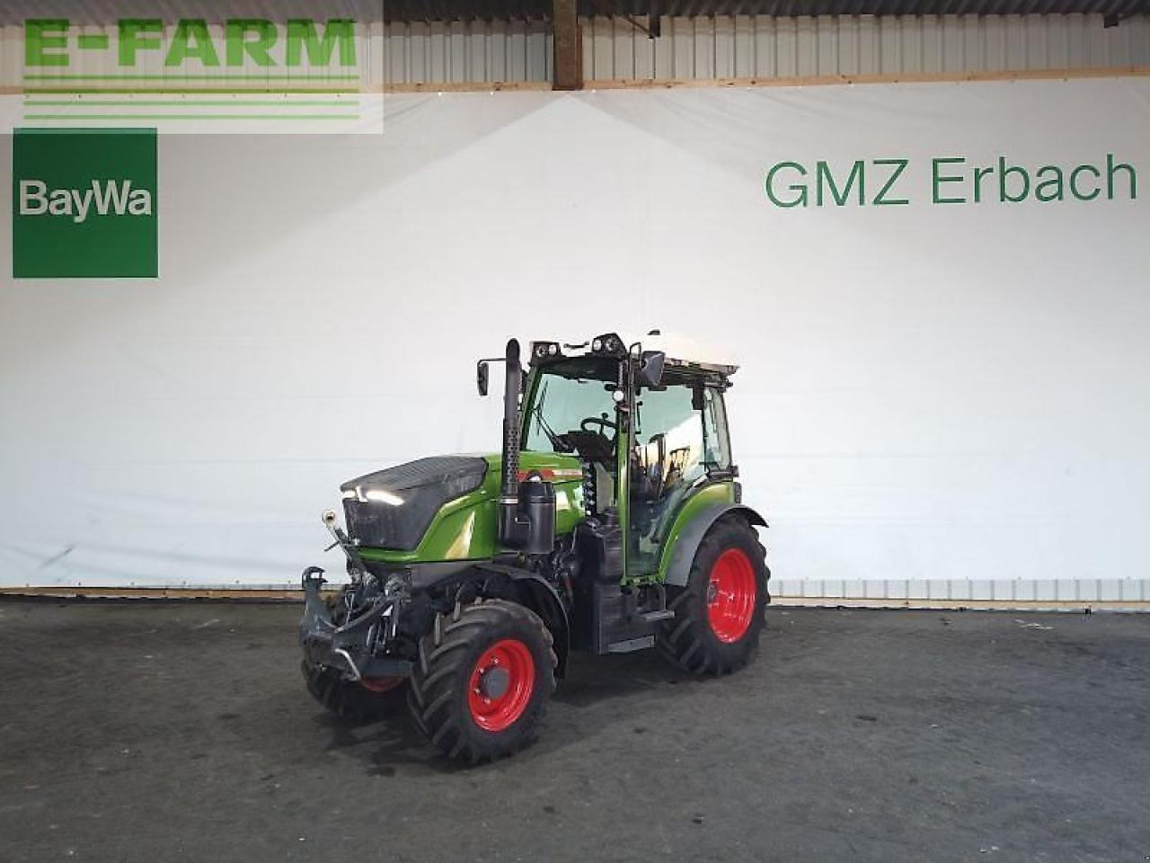 Fendt traktor 211 v vario gen3 V - Tractor: foto 1 Fendt traktor 211 v vario gen3 V - Tractor: foto 1
