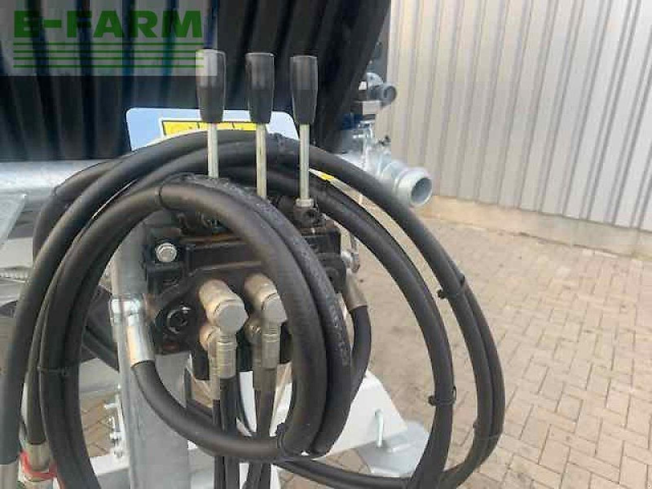 Fiat Agri ge 440/120 mit hüdigcomputer - Sistema de riego: foto 5 Fiat Agri ge 440/120 mit hüdigcomputer - Sistema de riego: foto 5