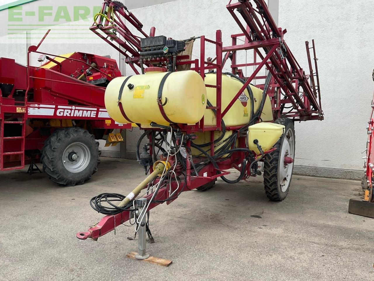 Hardi Commander - Pulverizador arrastrado: foto 1 Hardi Commander - Pulverizador arrastrado: foto 1