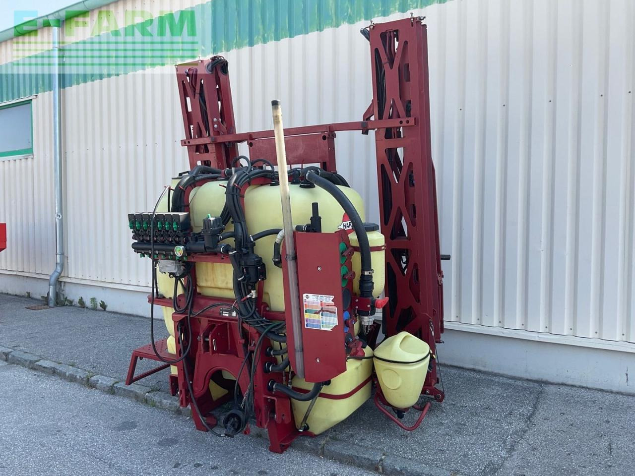 Hardi Master Plus 1500 - Pulverizador arrastrado: foto 1 Hardi Master Plus 1500 - Pulverizador arrastrado: foto 1