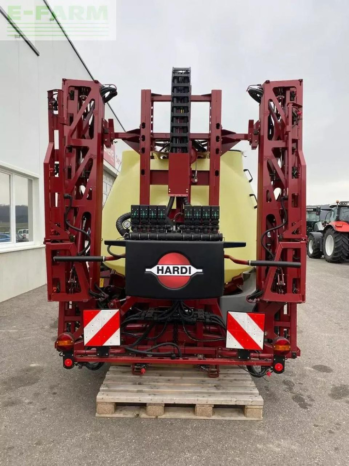 Hardi mega 1200 - Pulverizador arrastrado: foto 5 Hardi mega 1200 - Pulverizador arrastrado: foto 5