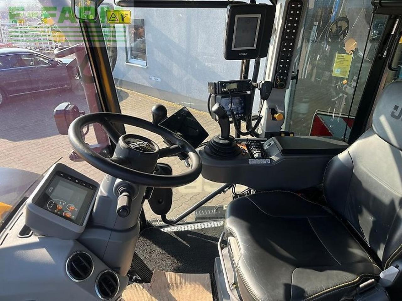 Tractor JCB 4220 fastrac: foto 7