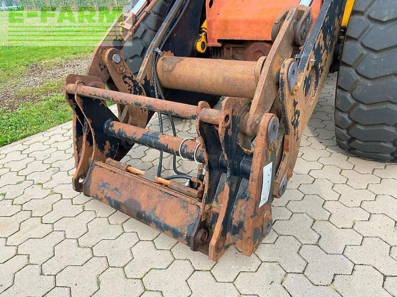 JCB 426e agri ht - Miniexcavadora: foto 2 JCB 426e agri ht - Miniexcavadora: foto 2