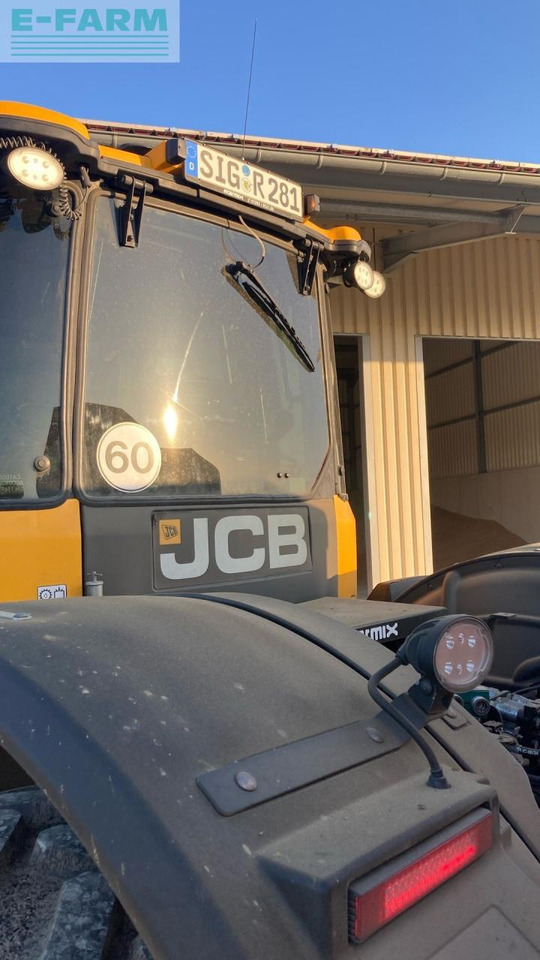 Tractor JCB Fastrac 4220: foto 26 Tractor JCB Fastrac 4220: foto 26