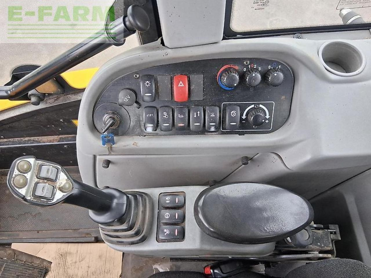 Cargadora de ruedas JCB tm 320s: foto 8