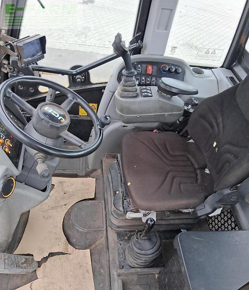 Cargadora de ruedas JCB tm 320s: foto 13