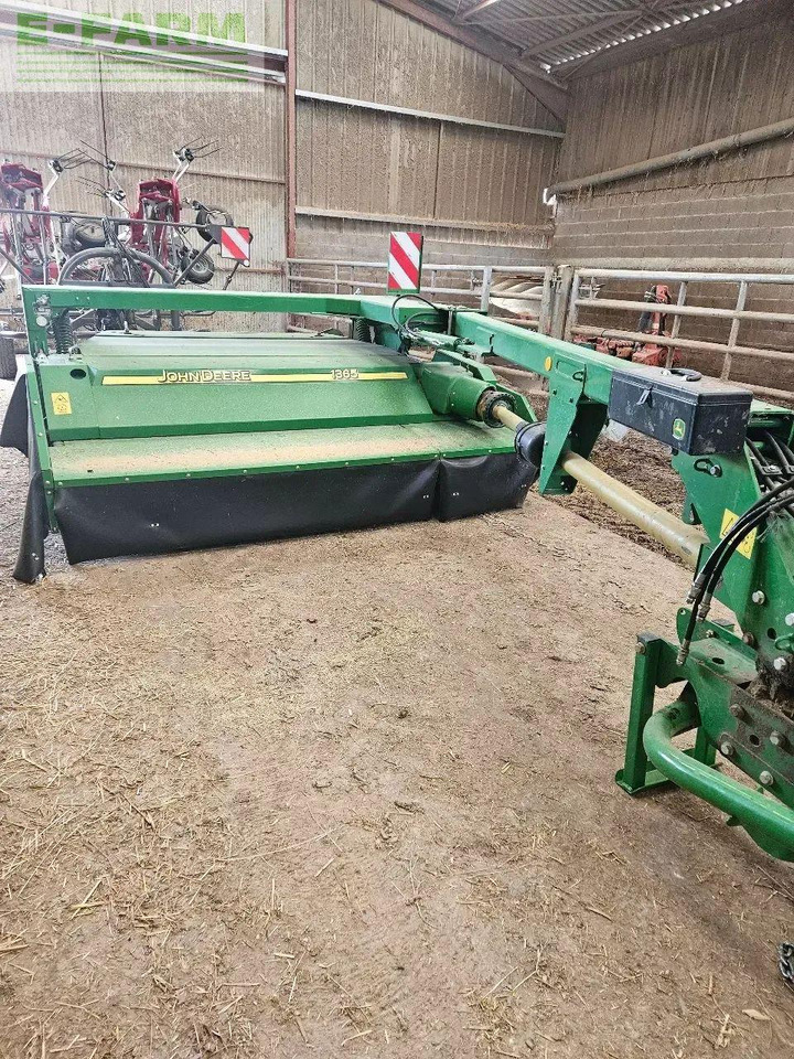 John Deere 1365 - Segadora: foto 1 John Deere 1365 - Segadora: foto 1
