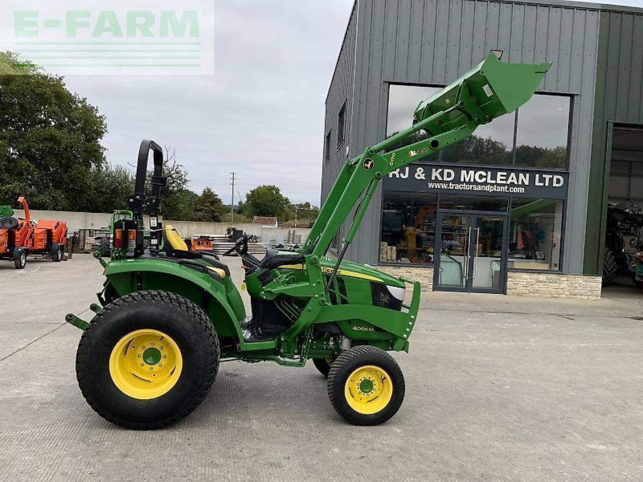John Deere 4066m tractor (st24240) - Tractor: foto 1 John Deere 4066m tractor (st24240) - Tractor: foto 1