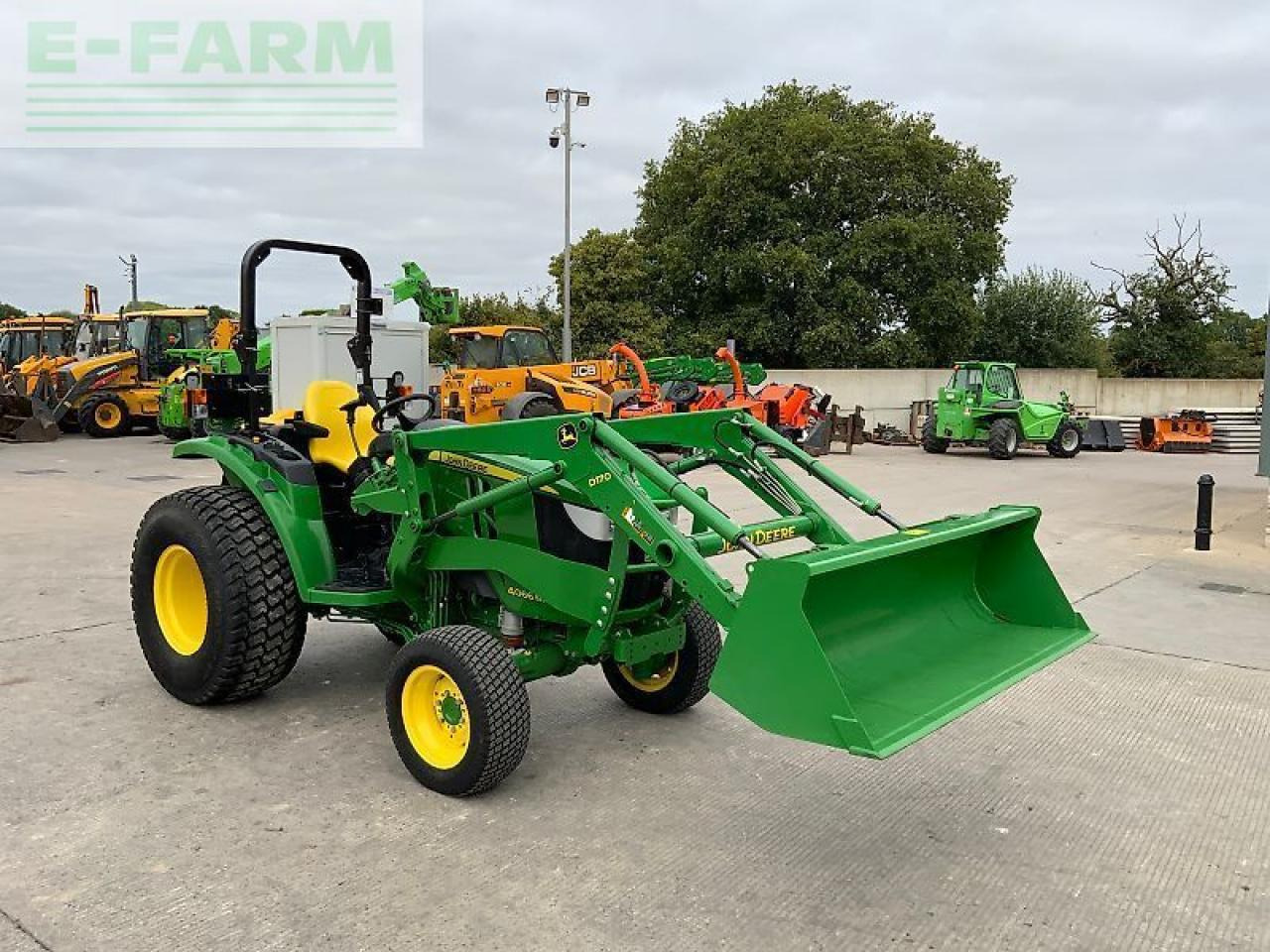 John Deere 4066m tractor (st24240) - Tractor: foto 3 John Deere 4066m tractor (st24240) - Tractor: foto 3