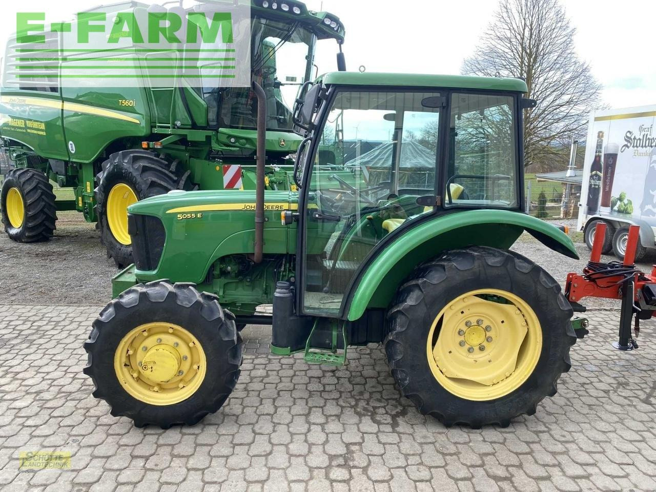 John Deere 5055e - Tractor: foto 4 John Deere 5055e - Tractor: foto 4