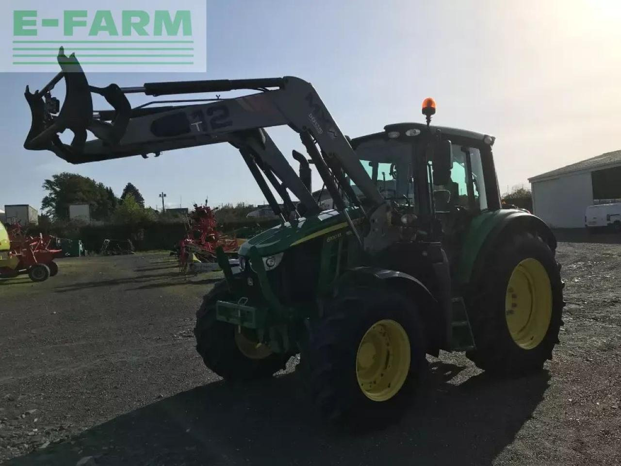 John Deere 6100 m autoquad - Tractor: foto 2 John Deere 6100 m autoquad - Tractor: foto 2
