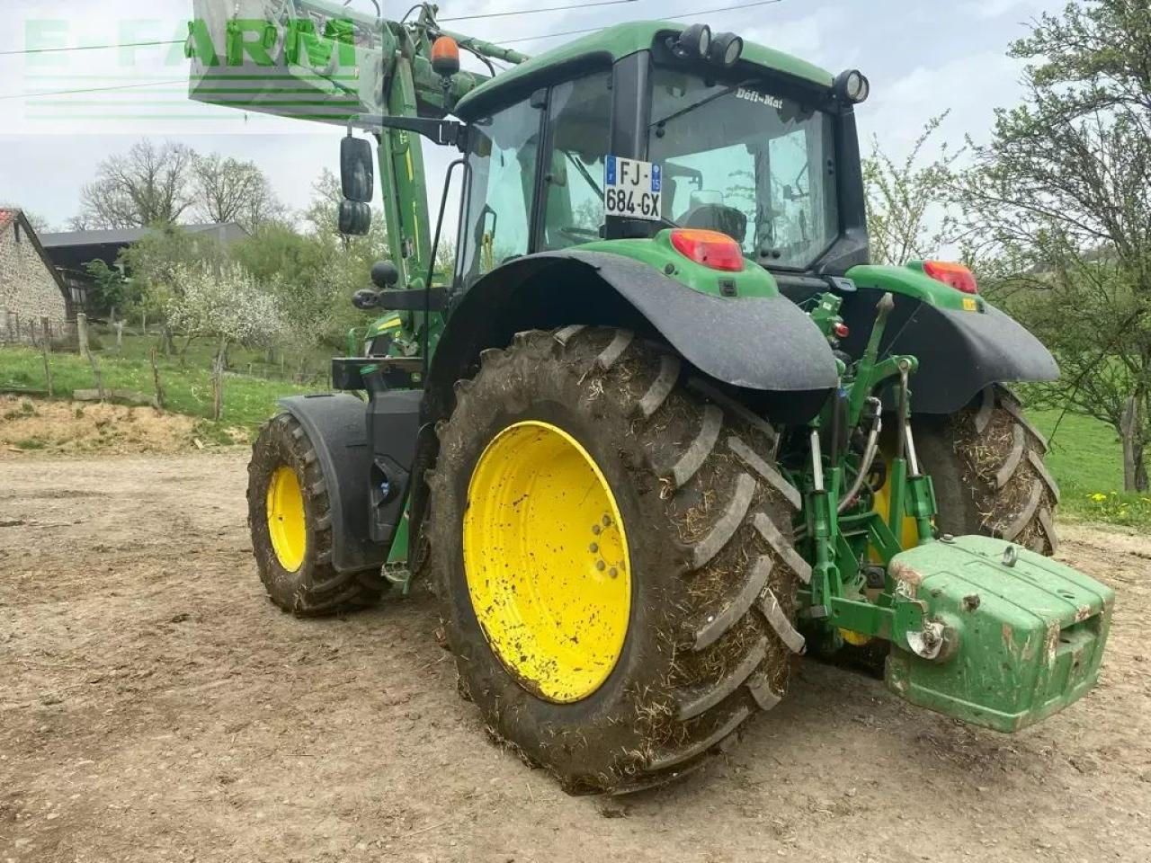 John Deere 6110m command quad + - Tractor: foto 4 John Deere 6110m command quad + - Tractor: foto 4