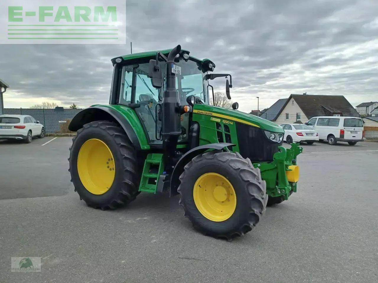 John Deere 6120m - Tractor: foto 4 John Deere 6120m - Tractor: foto 4