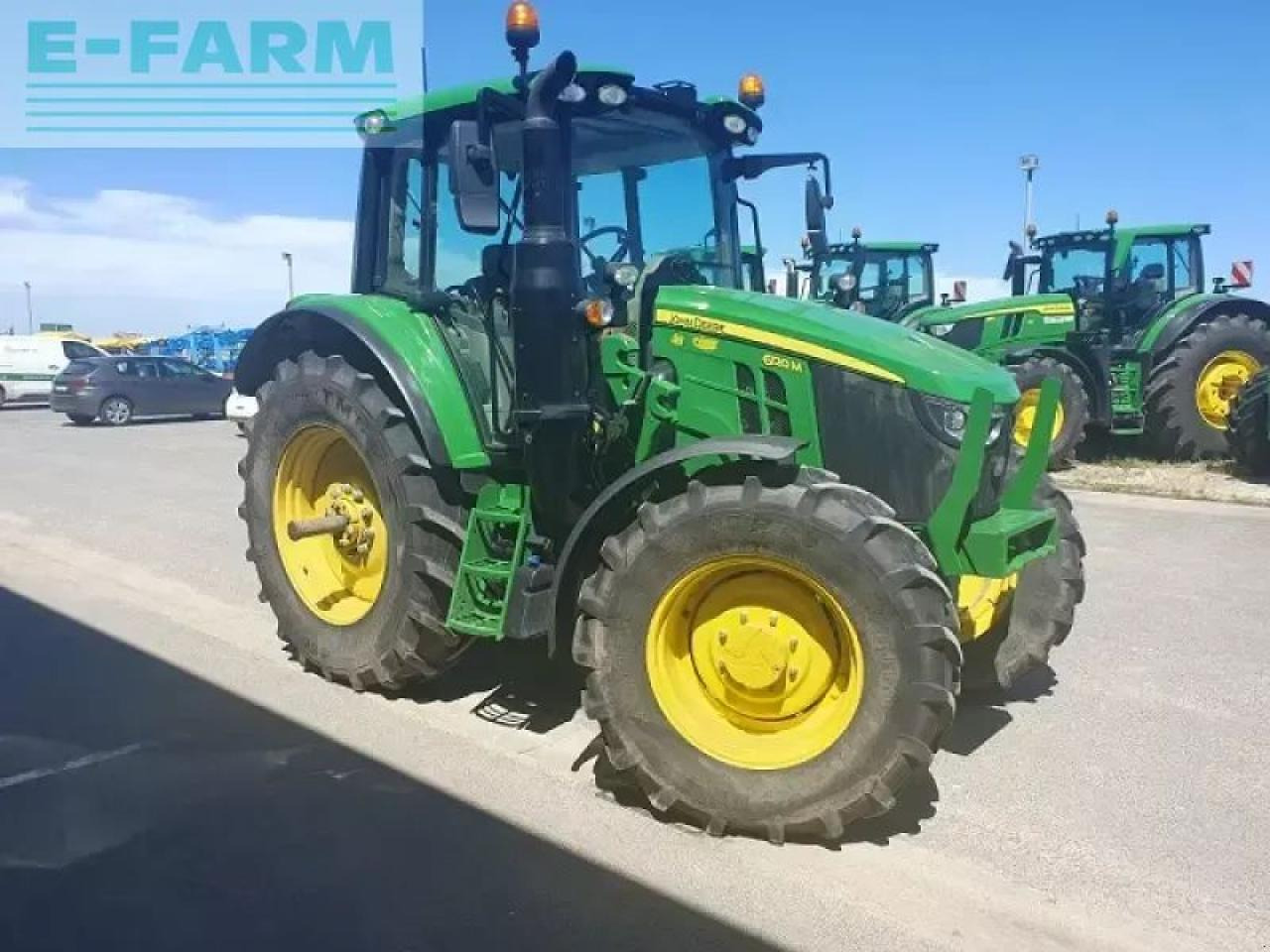 John Deere 6120m - Tractor: foto 2 John Deere 6120m - Tractor: foto 2