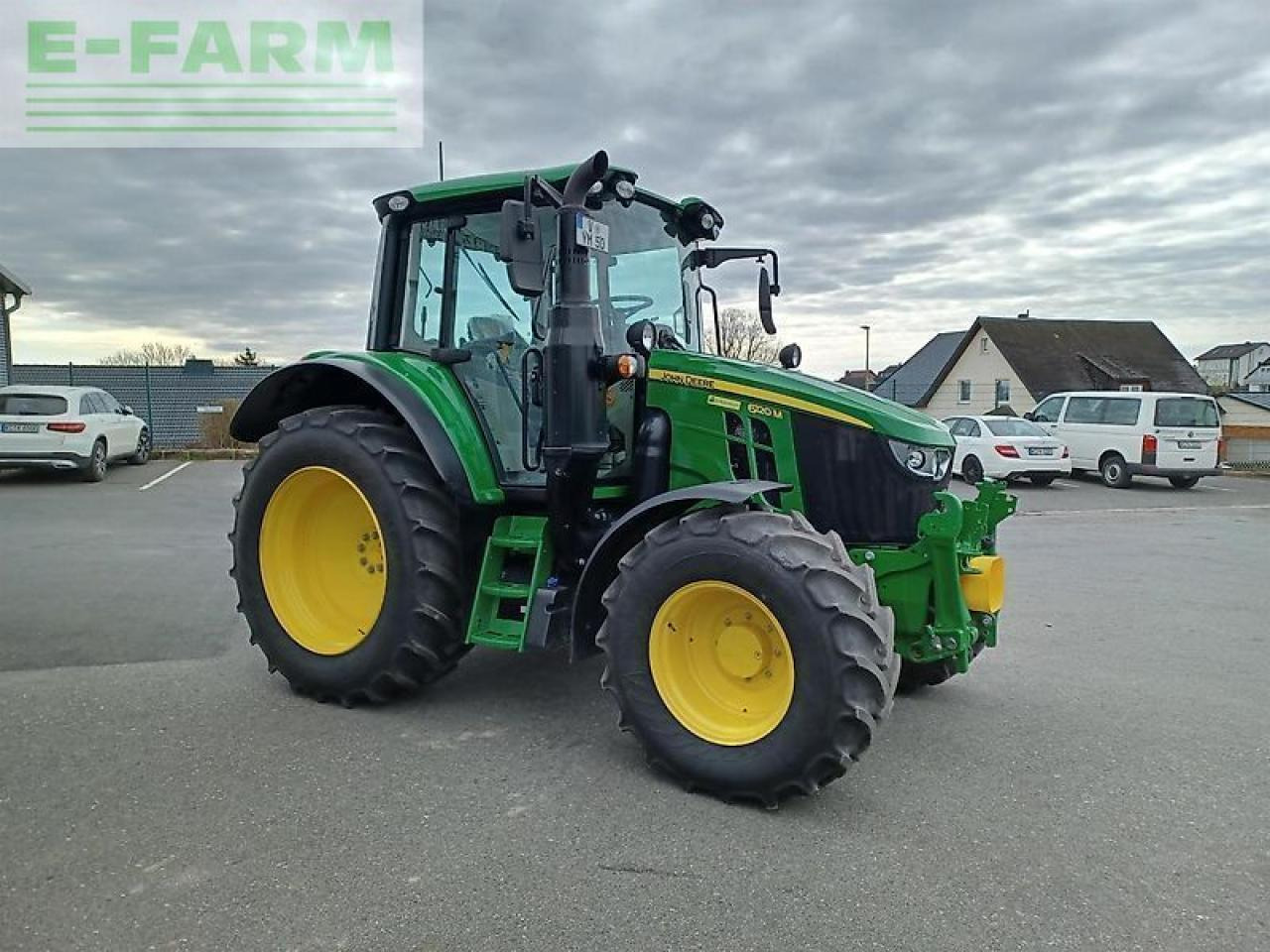 John Deere 6120m - Tractor: foto 4 John Deere 6120m - Tractor: foto 4