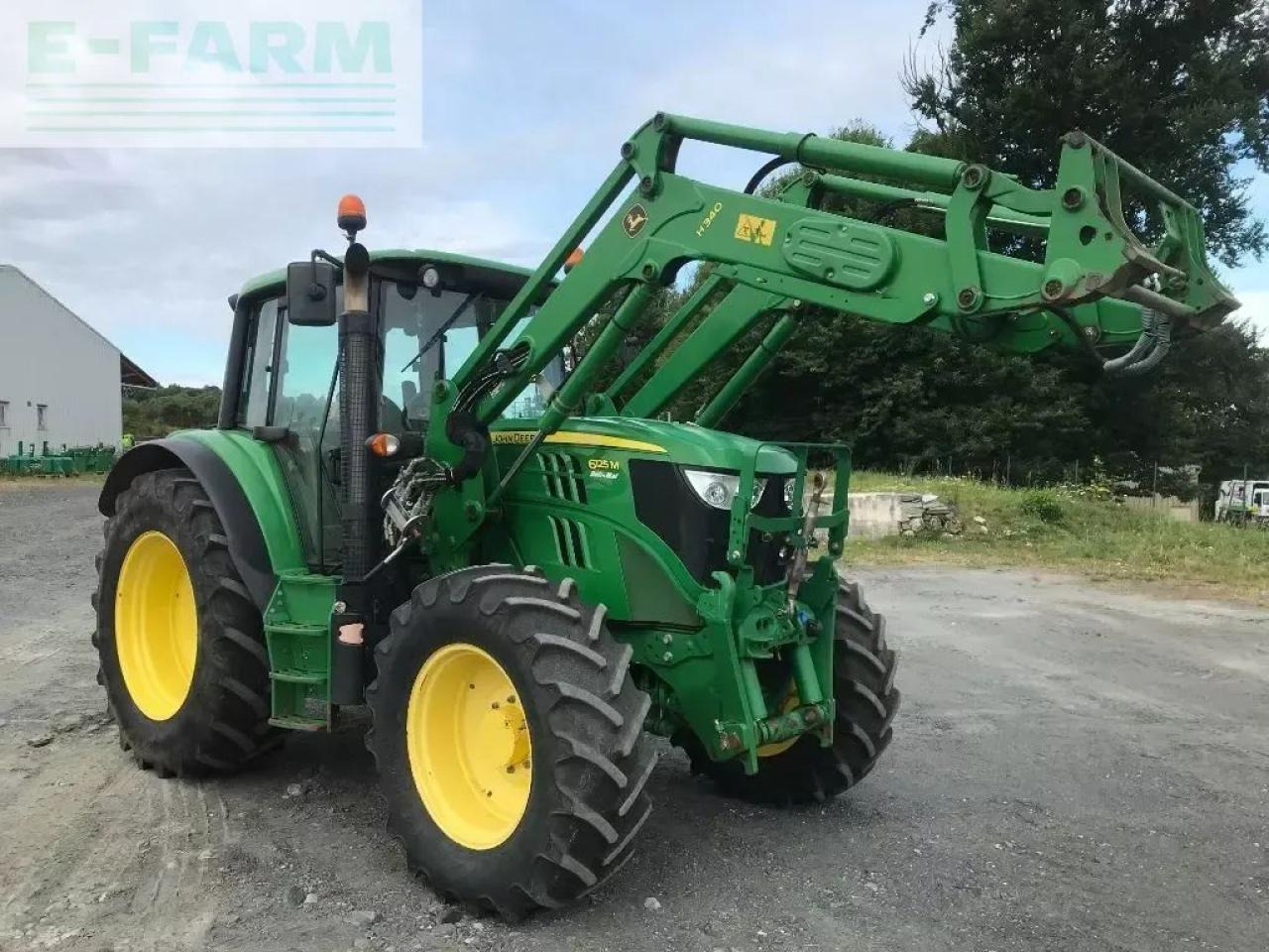 John Deere 6125 m . appelez le 06.45.65.73.53 - Tractor: foto 1 John Deere 6125 m . appelez le 06.45.65.73.53 - Tractor: foto 1