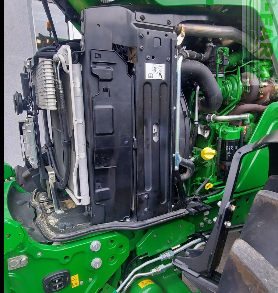 John Deere 6130R - Tractor: foto 3 John Deere 6130R - Tractor: foto 3