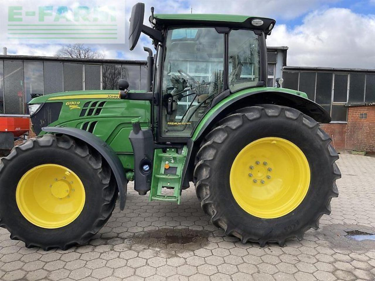 John Deere 6130r - Tractor: foto 4 John Deere 6130r - Tractor: foto 4