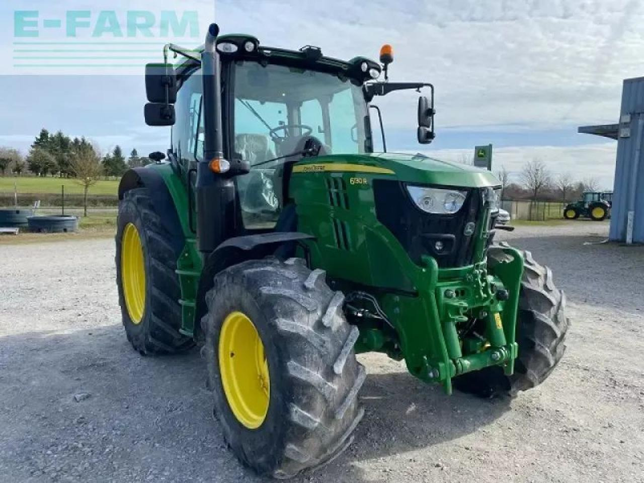 John Deere 6130r - Tractor: foto 2 John Deere 6130r - Tractor: foto 2