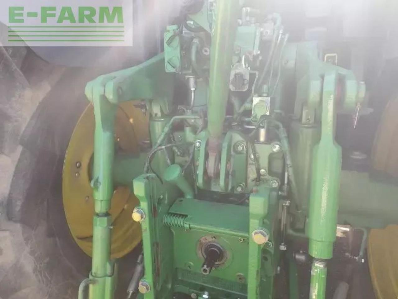 John Deere 6140r - Tractor: foto 5 John Deere 6140r - Tractor: foto 5