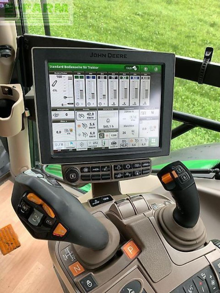 John Deere 6145r - Tractor: foto 5 John Deere 6145r - Tractor: foto 5
