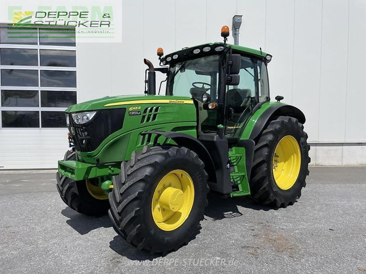 John Deere 6145r commandpro - Tractor: foto 1 John Deere 6145r commandpro - Tractor: foto 1