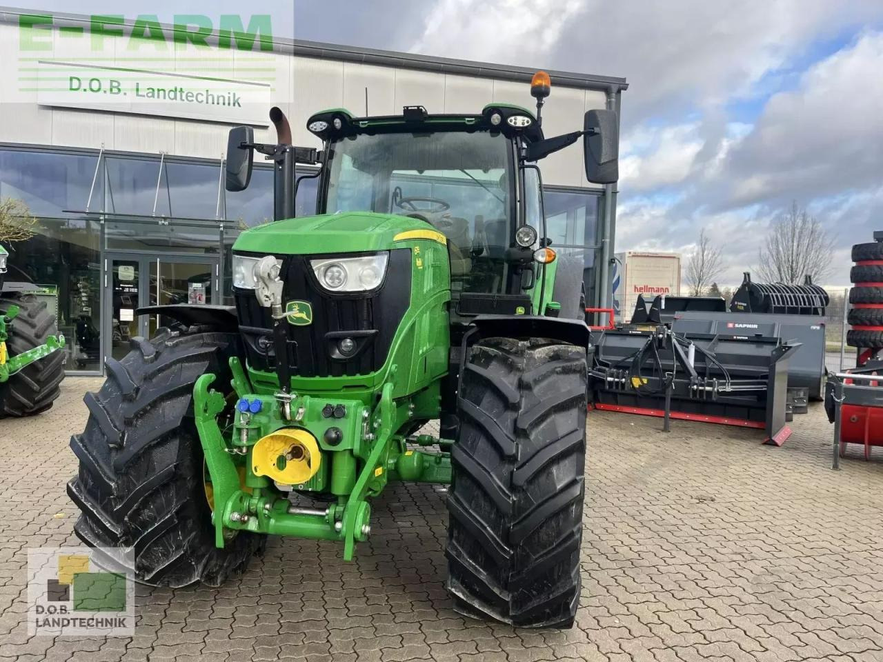 John Deere 6155r - Tractor: foto 3 John Deere 6155r - Tractor: foto 3