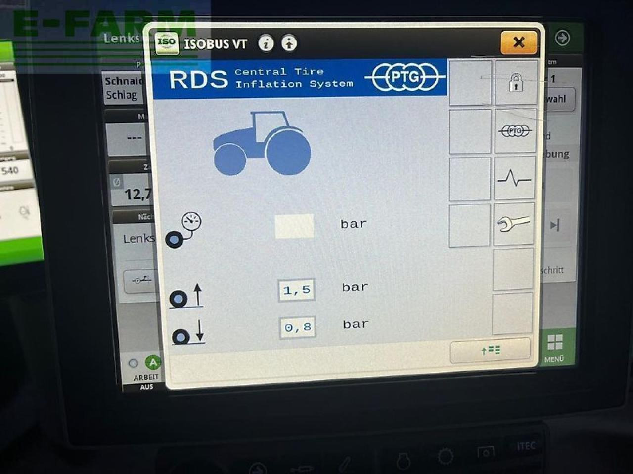 Tractor John Deere 6155r: foto 16
