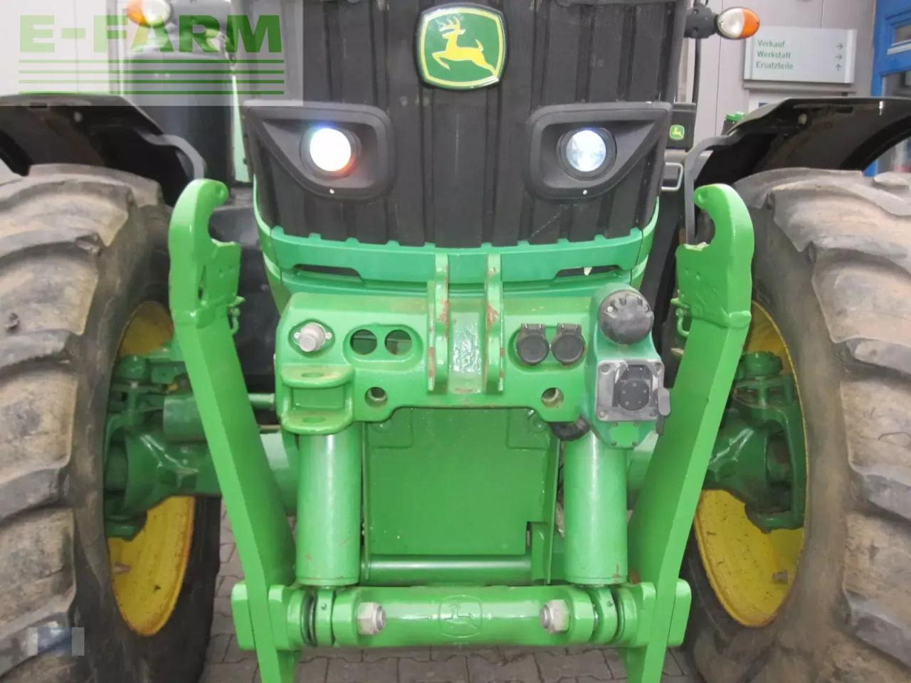 John Deere 6155r - Tractor: foto 4 John Deere 6155r - Tractor: foto 4