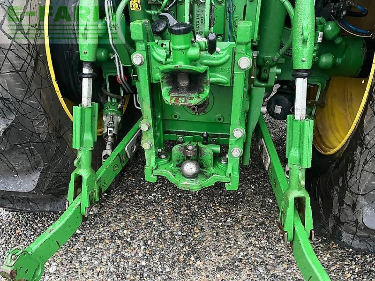 Tractor John Deere 6155r: foto 13