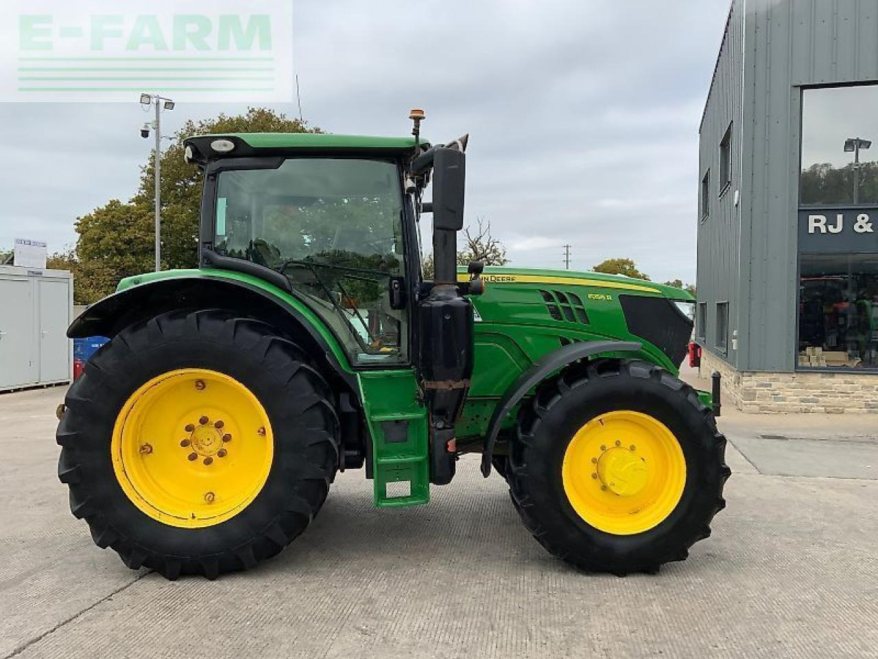 John Deere 6155r tractor (st24081) - Tractor: foto 1 John Deere 6155r tractor (st24081) - Tractor: foto 1