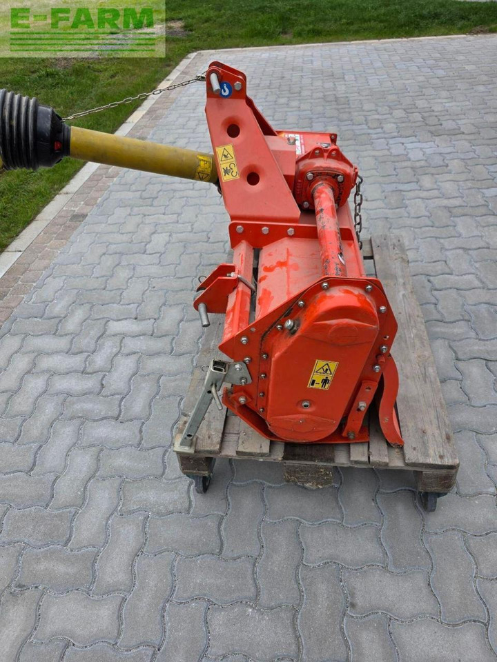 John Deere 6195r directdrive 50km/h inkl. garantie bis 05/2022 - Tractor: foto 3 John Deere 6195r directdrive 50km/h inkl. garantie bis 05/2022 - Tractor: foto 3