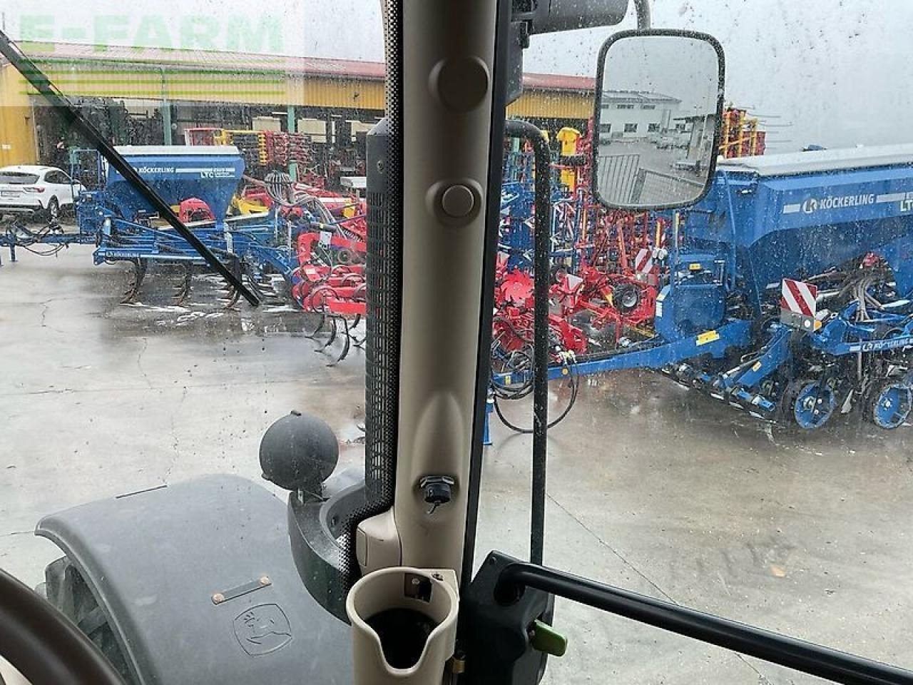 Tractor John Deere 6210r: foto 21 Tractor John Deere 6210r: foto 21